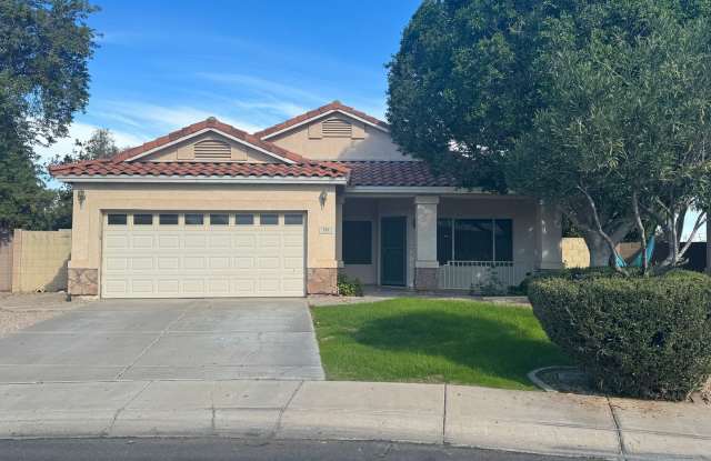 GORGEOUS 3 BEDROOM 2 BATH CUL DE SAC HOME FOR RENT