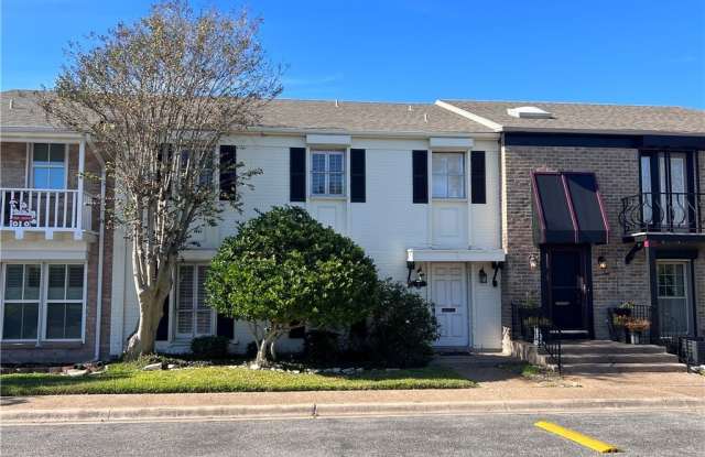 16 Rock Creek Drive