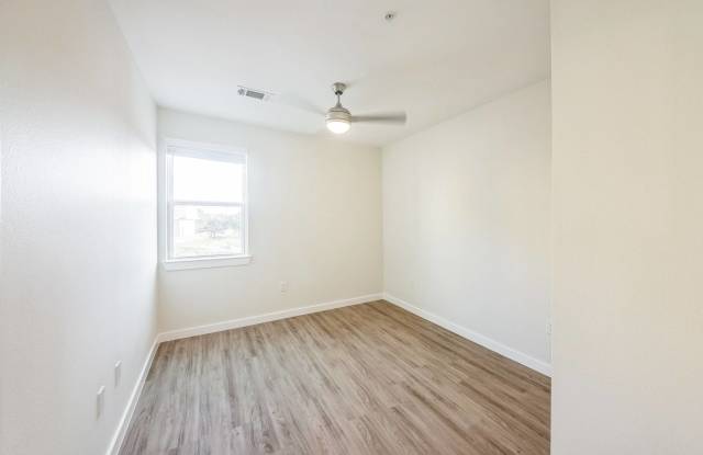 Summit at Renaissance Park