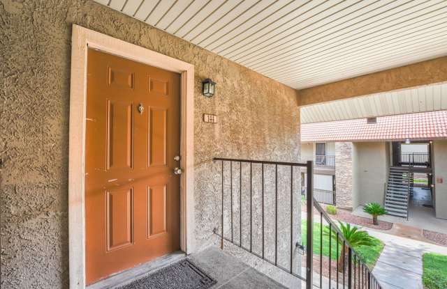 Bright  Charming Condo with Hardwood Floors and Included Appliances!
