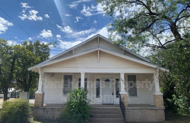 701 N Madison - 701 North Madison Street, San Angelo, TX 76901