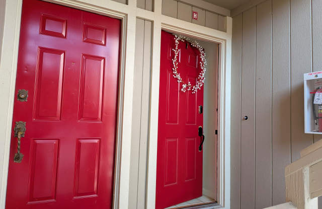 Photo of 2709 Oak Rd