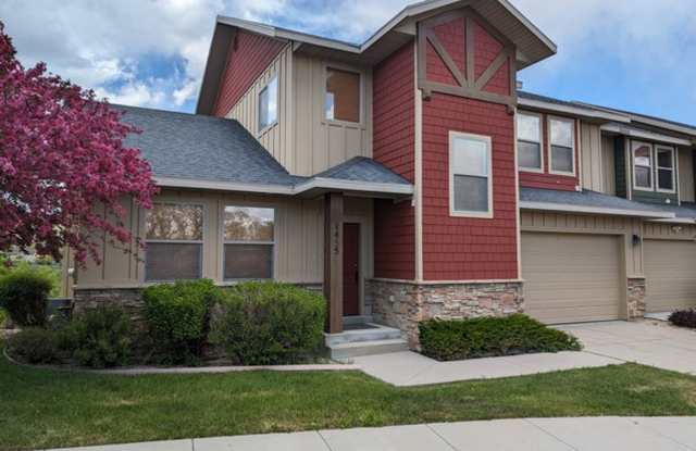 Spacious Fully Furnished Jordanelle Townhome