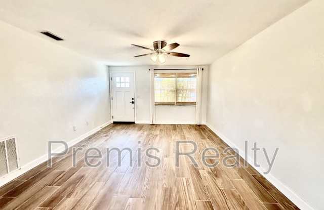 206 Lexington Street