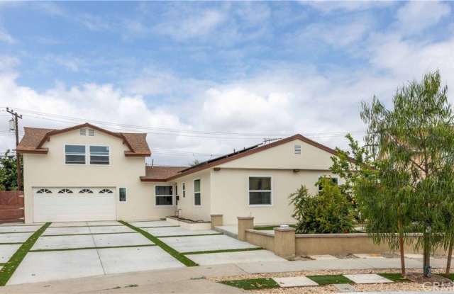 16708 Oleander Circle