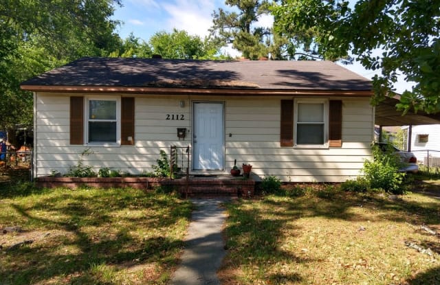 2112 Hawthorne St - 2112 Hawthorne Street, Savannah, GA 31404