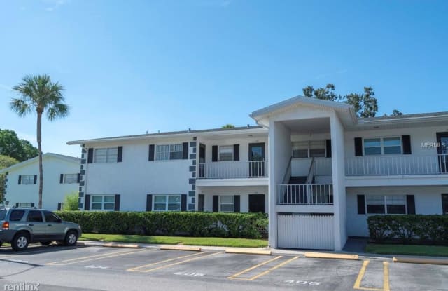 Burgundy One Condominiums - 202 47th Avenue Drive West, South Bradenton, FL 34207