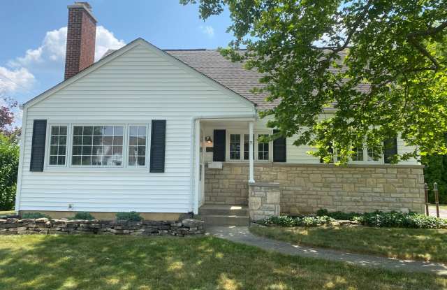 Photo of 3 Bedroom 1.5 Bathroom Single Family Home in Upper Arlington. OH