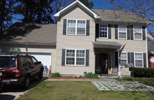 1303 Freeman Avenue - 1303 Freeman Avenue, Chesapeake, VA 23324