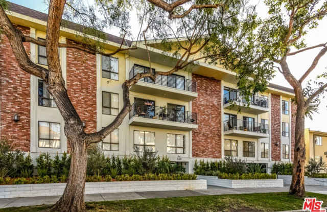 610 N orlando unit: 203