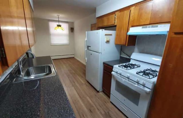 1078 E 59th Street - 1078 E 59th St, Brooklyn, NY 11234