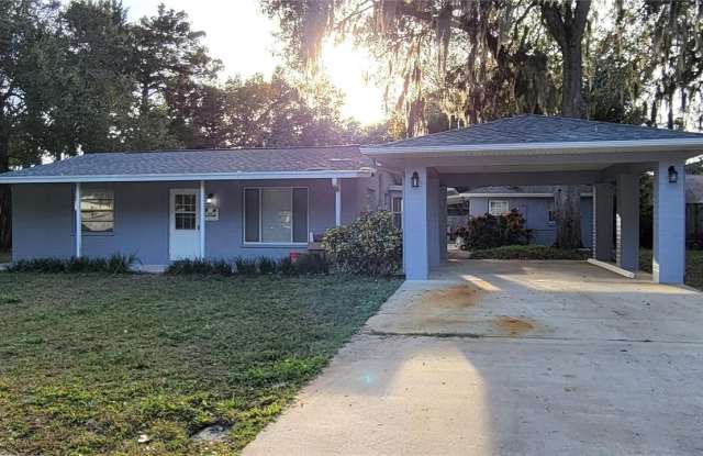 340 TROPICAL LANE