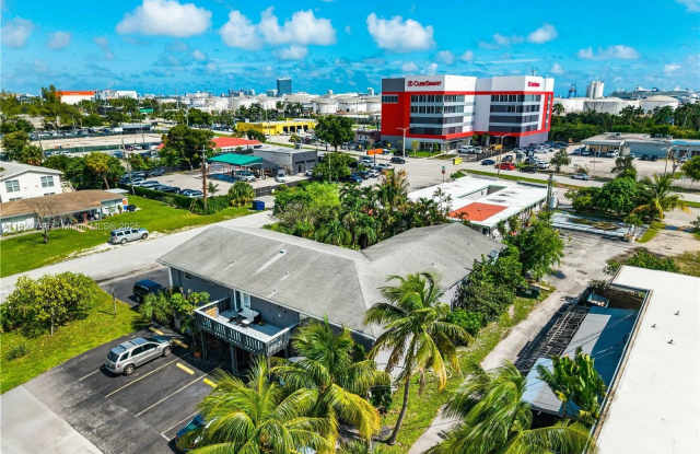 Photo of 400 SE 31st St