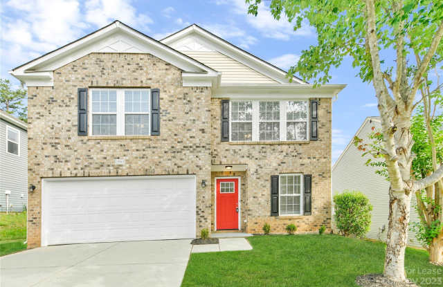 13945 Pinyon Pine Lane - 13945 Pinyon Pine Lane, Charlotte, NC 28215