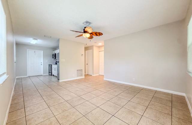 228 Fleming Avenue - 3