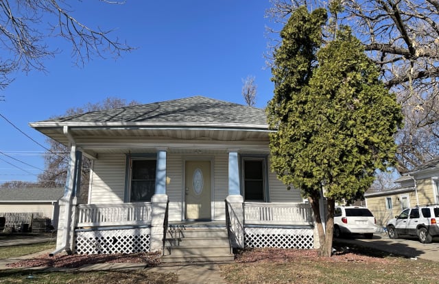 1529 N 25 - 1529 North 25th Street, Lincoln, NE 68503