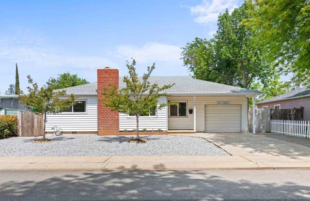 Charming 3-bedroom, 1-bath home in Anderson