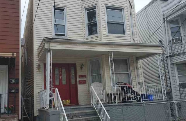 247 GRANT AVE - 247 Grant Avenue, Jersey City, NJ 07305