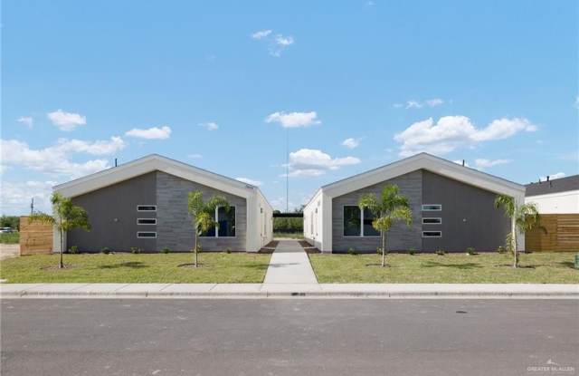 Photo of 2609 Mockingbird