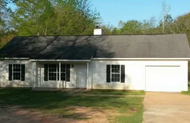 Grantville- 120 Lakeview Dr 3/2 Bath