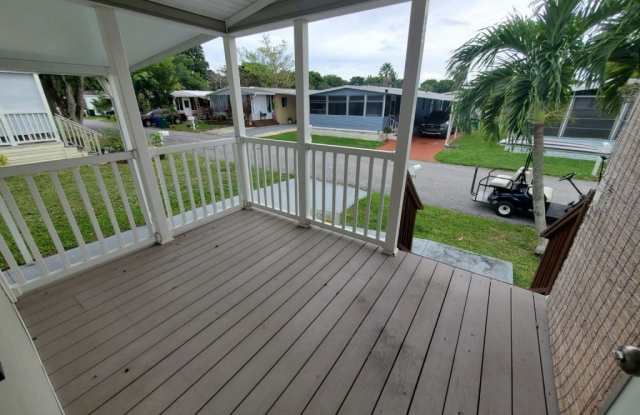 6711 N.w. 30th St, #493