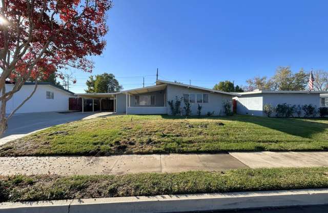 Single-Story 3-Bedroom Home in Redlands!