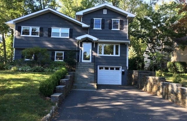 15 VALEVUE RD - 15 Valevue Road, Madison, NJ 07940