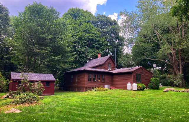 205 Pequot Trail