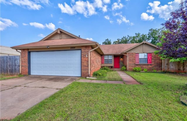 2004 Silver Fox Drive - 2004 Silver Fox Drive, Edmond, OK 73003