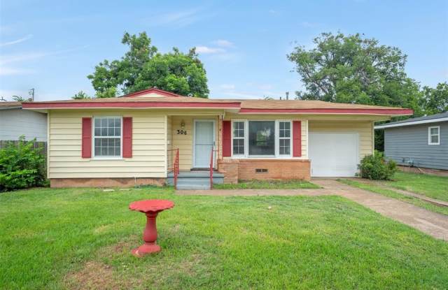 306 Westside Drive