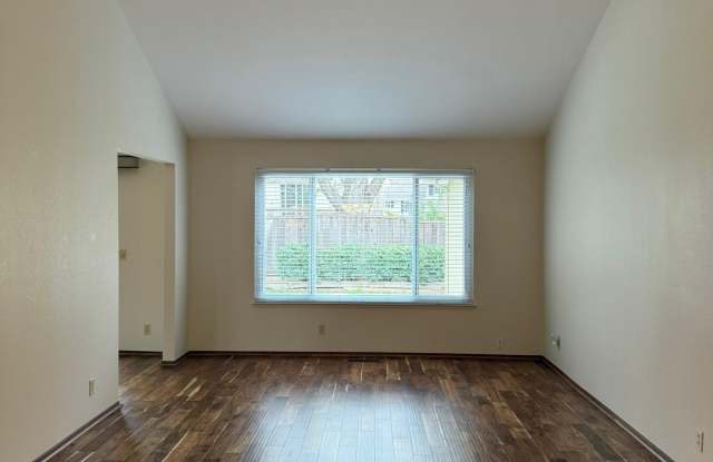 2701 Laramie Gate Cir