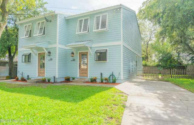 Photo of 798 MAIN Street