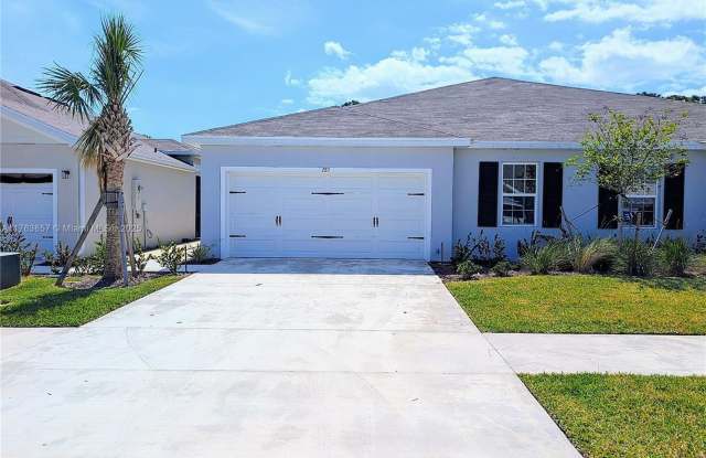 Photo of 285 Raspberry Road