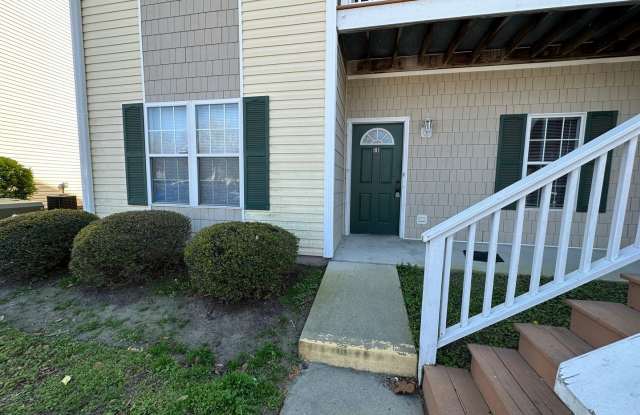 Photo of 4612 McClelland Dr. O101