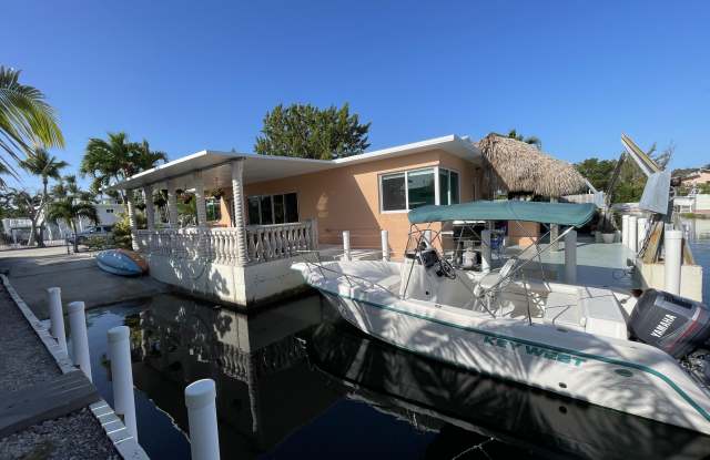 64 seagate Boulevard