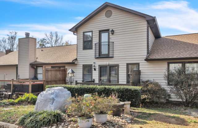 Photo of 103 Sunningdale Court - B