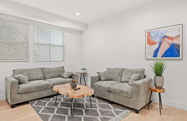 MH 1181 Rolland Curtis Pl