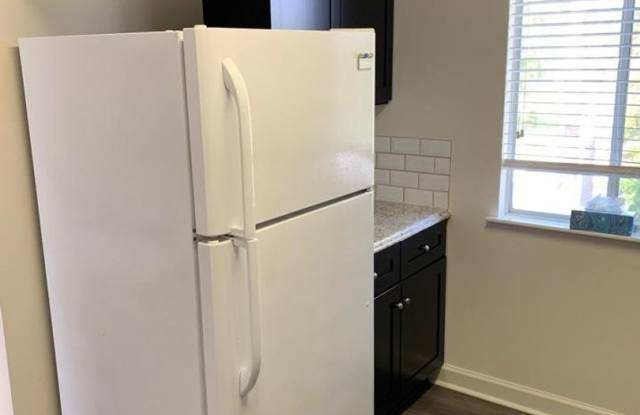 1 BED 1 BATH CONDO AT MYRTLE GREENS