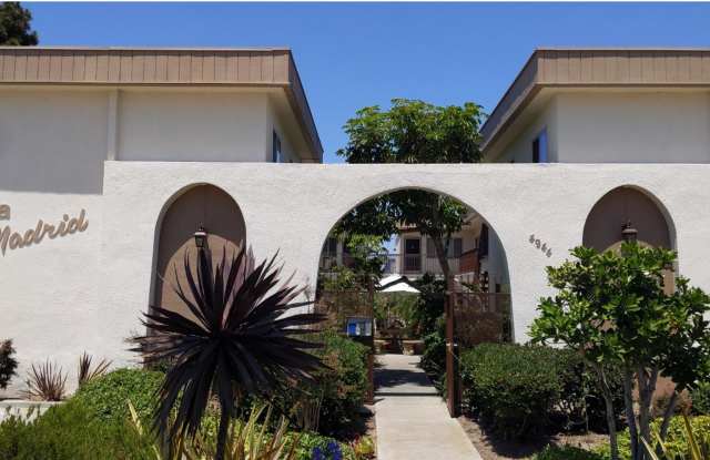 Photo of 4944 Narragansett Ave