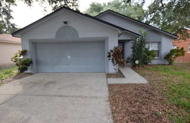 Recently Renovated 3 Bed 2 Bath Home for Rent in Apopka, FL!