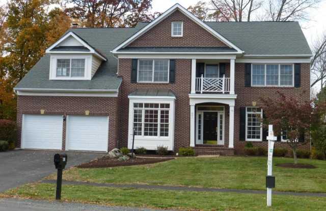 601 BEAUREGARD Drive SE