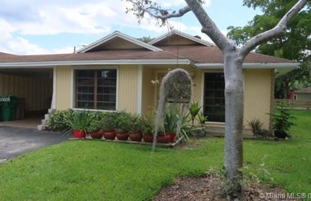 3658 E BELL - 3658 East Bell Drive, Davie, FL 33328