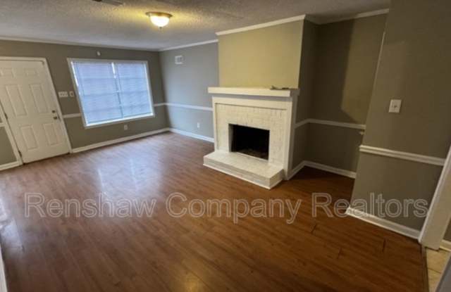 3168 Tulip Poplar Dr