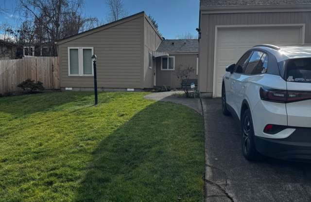 Single Level Duplex- Rent Ready