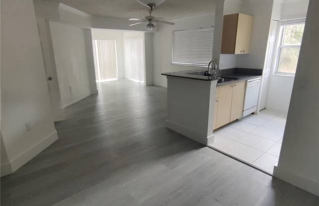 15899 Northwest 5th Street