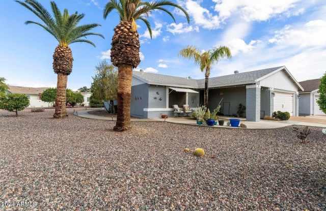 Photo of 903 S 78TH Place