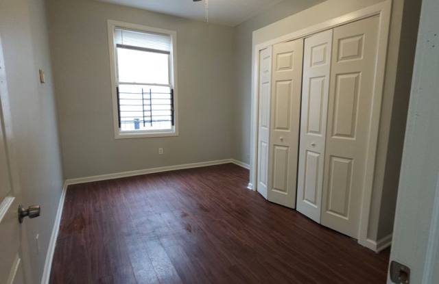 Great 2 Bedroom unit, with a Wonderful Management Company