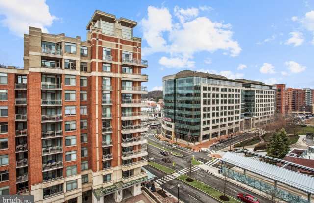 3650 S GLEBE Road unit: 749