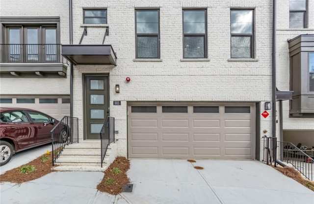 883 Stone Crest Road