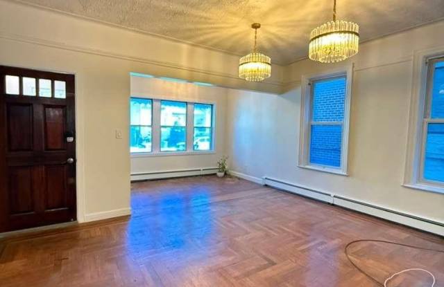 Photo of 3361 Fenton Avenue unit: 1